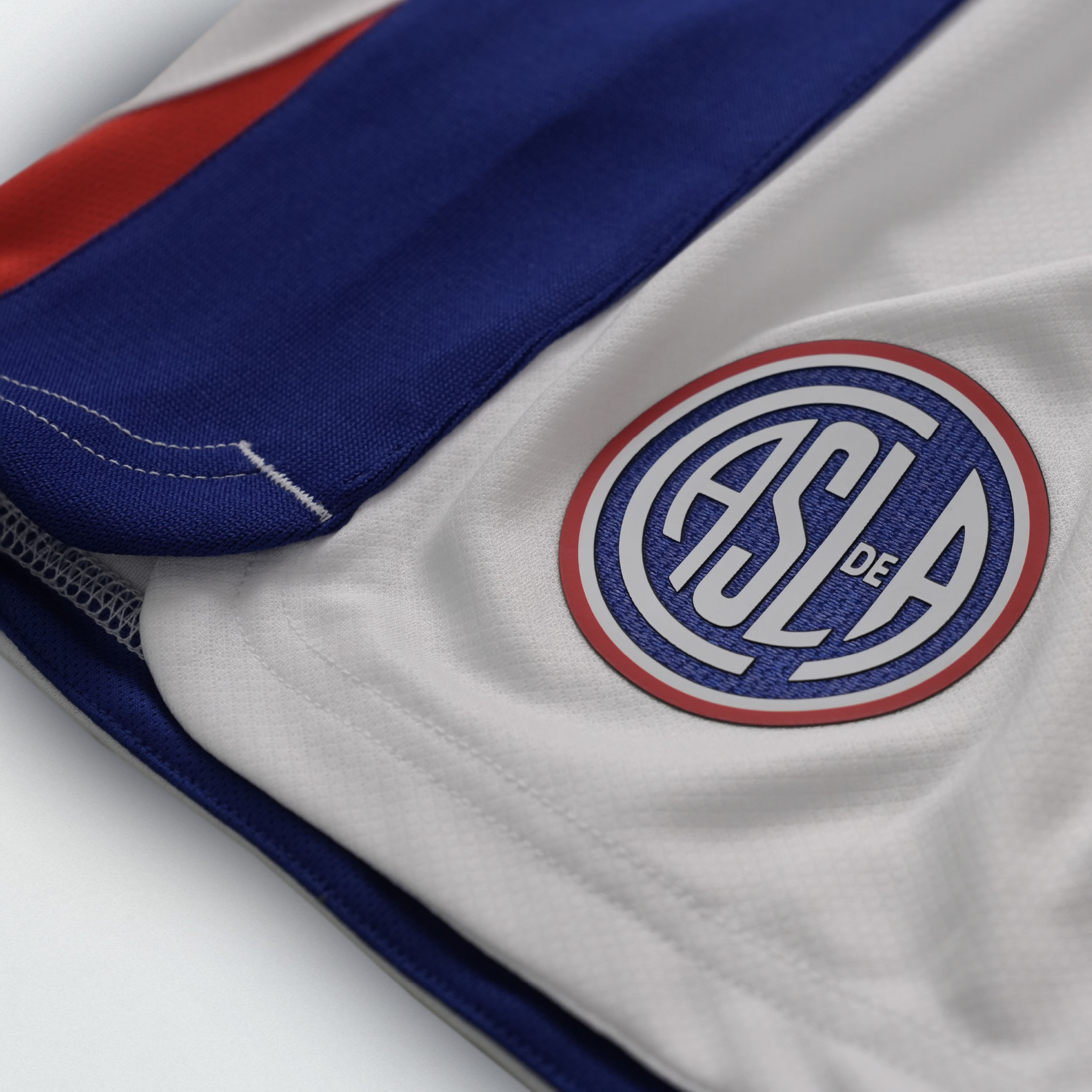 Short alternativo de hombre San Lorenzo — imagen 7